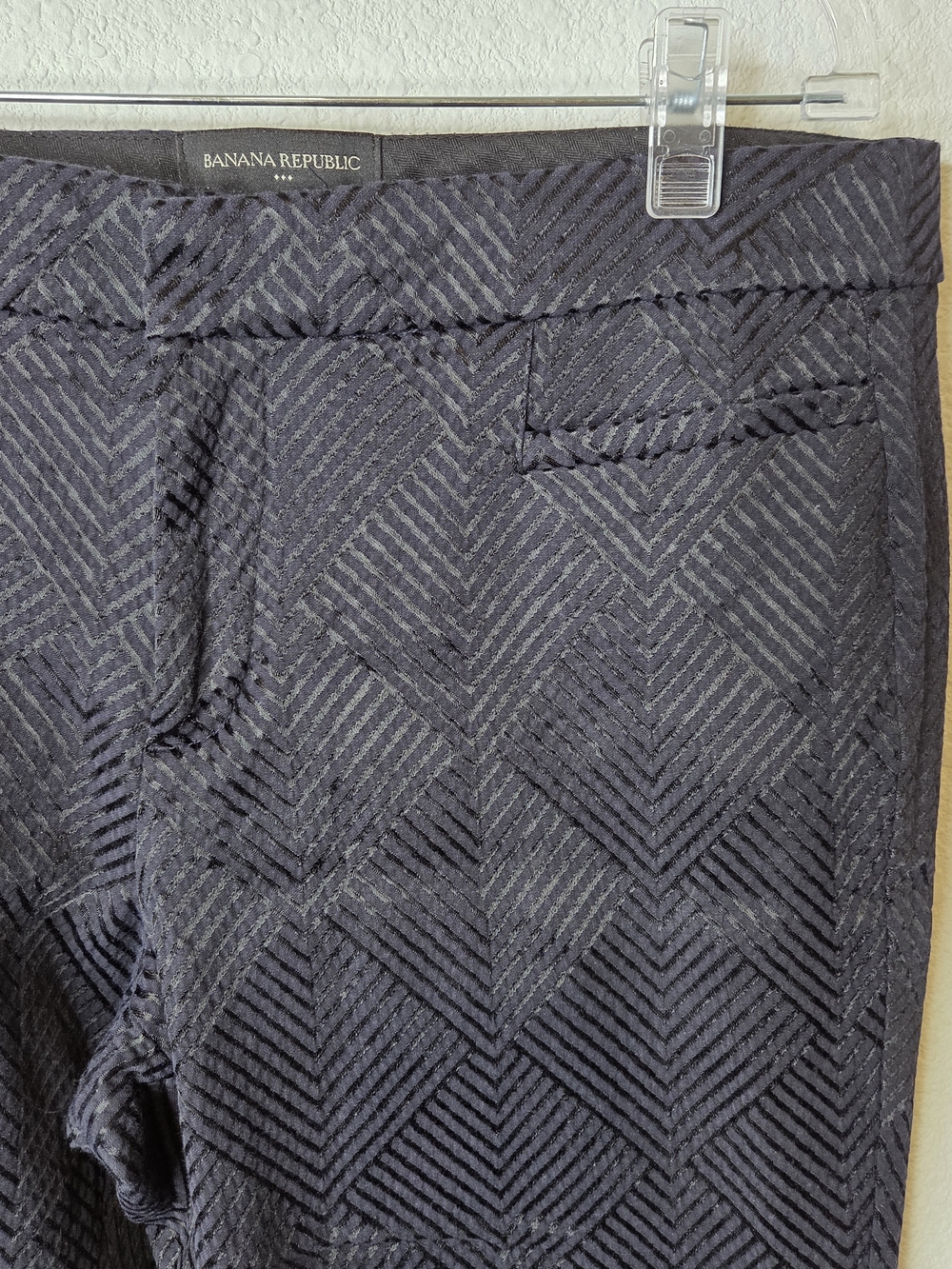 Banana Republic Women's Navy Textured Dress Pants, Size 10p